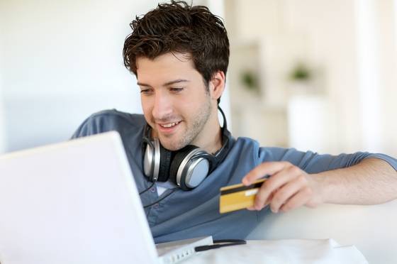Online shoppen: met deze kredietkaarten houdt u het veilig en goedkoop