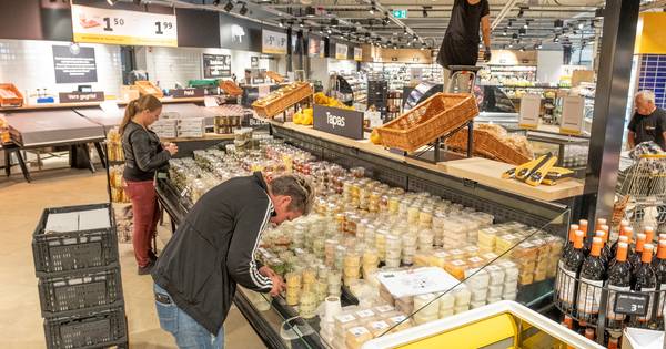 Onderzoek naar Welkoop -winkel in oude Jumbo in Nieuwerkerk