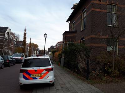 Jonge overvallers op de vlucht na woningoverval in Winterswijk
