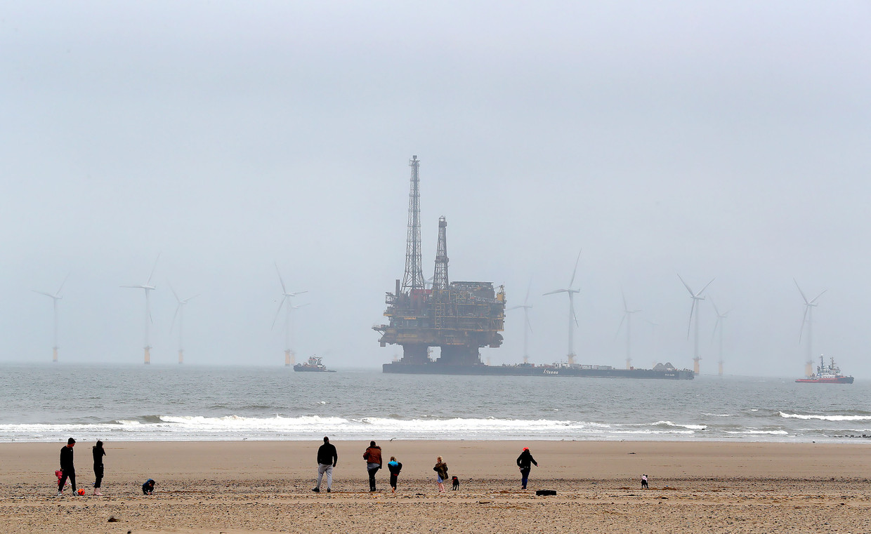 Weghalen boorplatforms Noordzee kost tientallen miljarden - dat kan ...