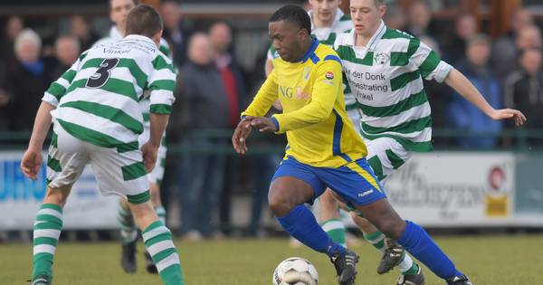 Emplina wint derby van EVVC | Amateurvoetbal - BD.nl