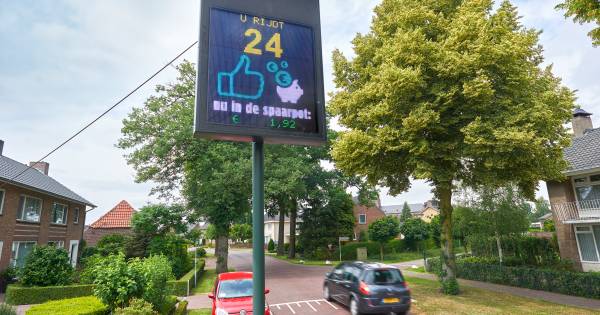 Bij deze paal word je niet geflitst, maar spek je toch de kas