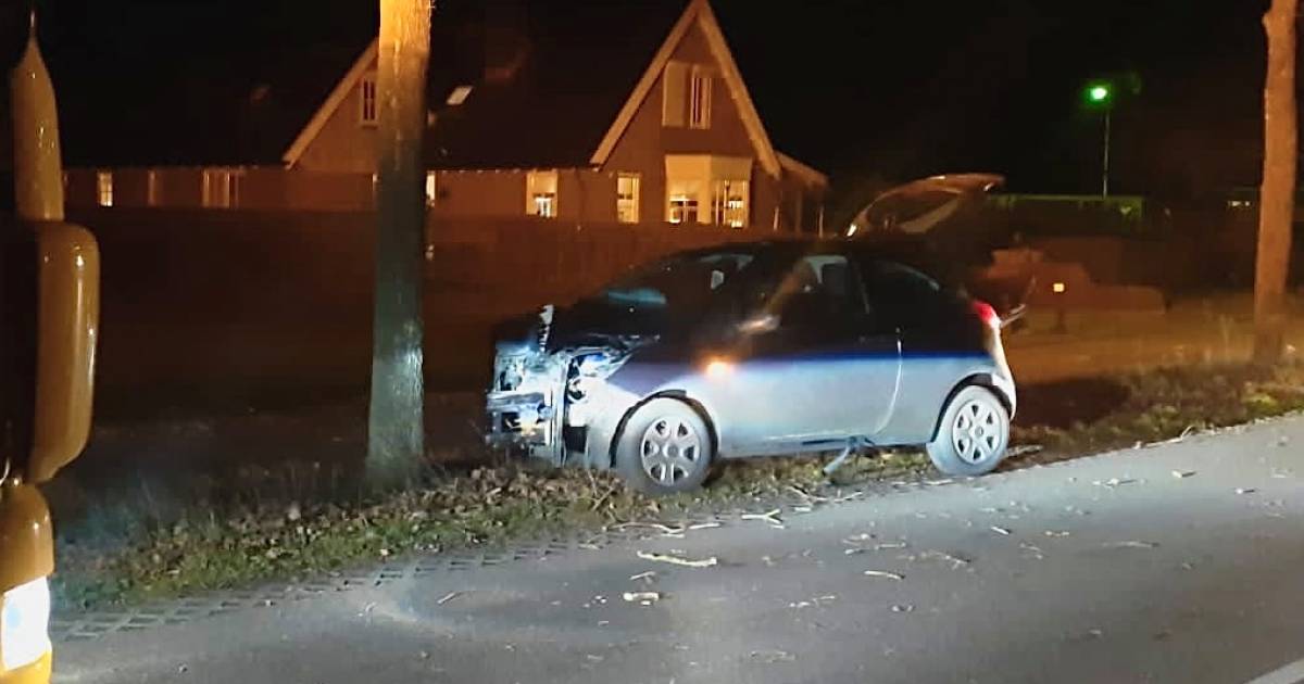 Bestuurder meegenomen naar politiebureau na eenzijdig ongeval in Hellendoorn.
