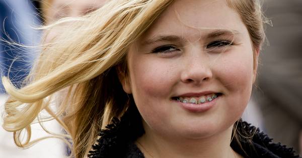 Prinses Amalia Springt In Geheim Met Paard Show Ad Nl
