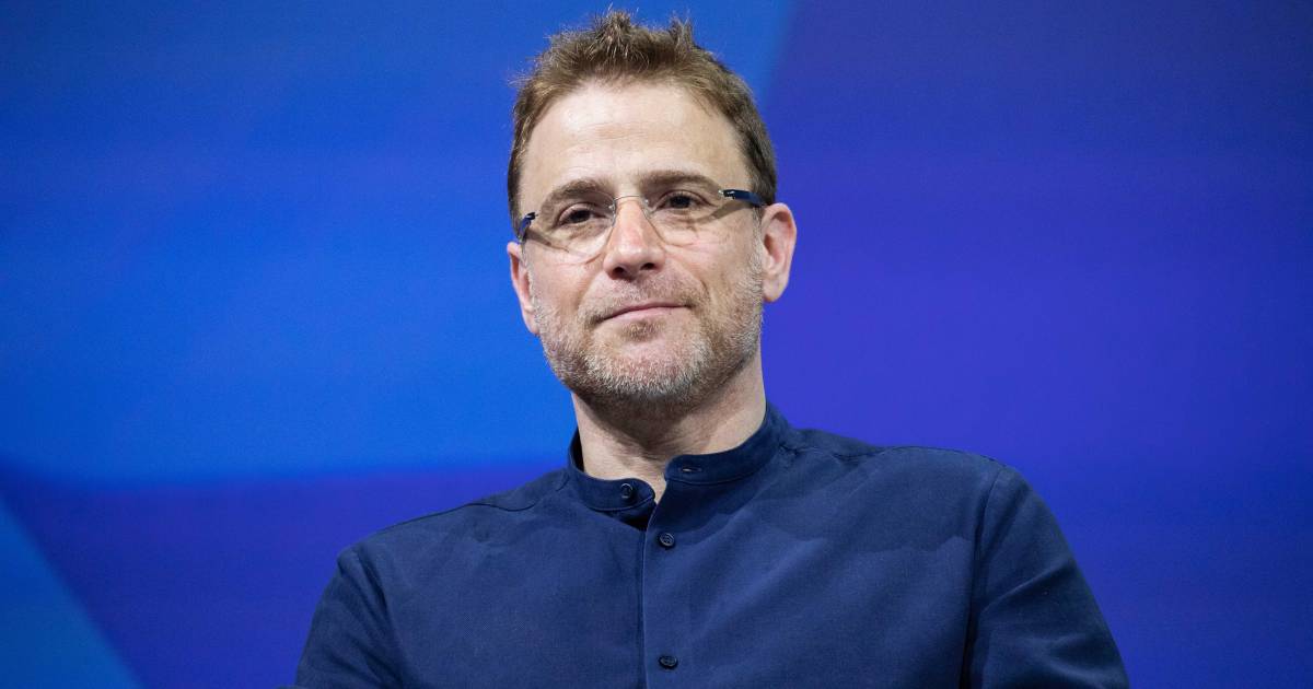 The Story Of Slack Founder Stewart Butterfield Growing Up In A Commune With No Running Water Today Worth 1 2 Billion Economy World Today News