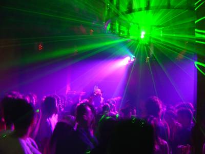 Bezoekers club Rodenburg in Beesd kondigen groot protest aan na sluiting