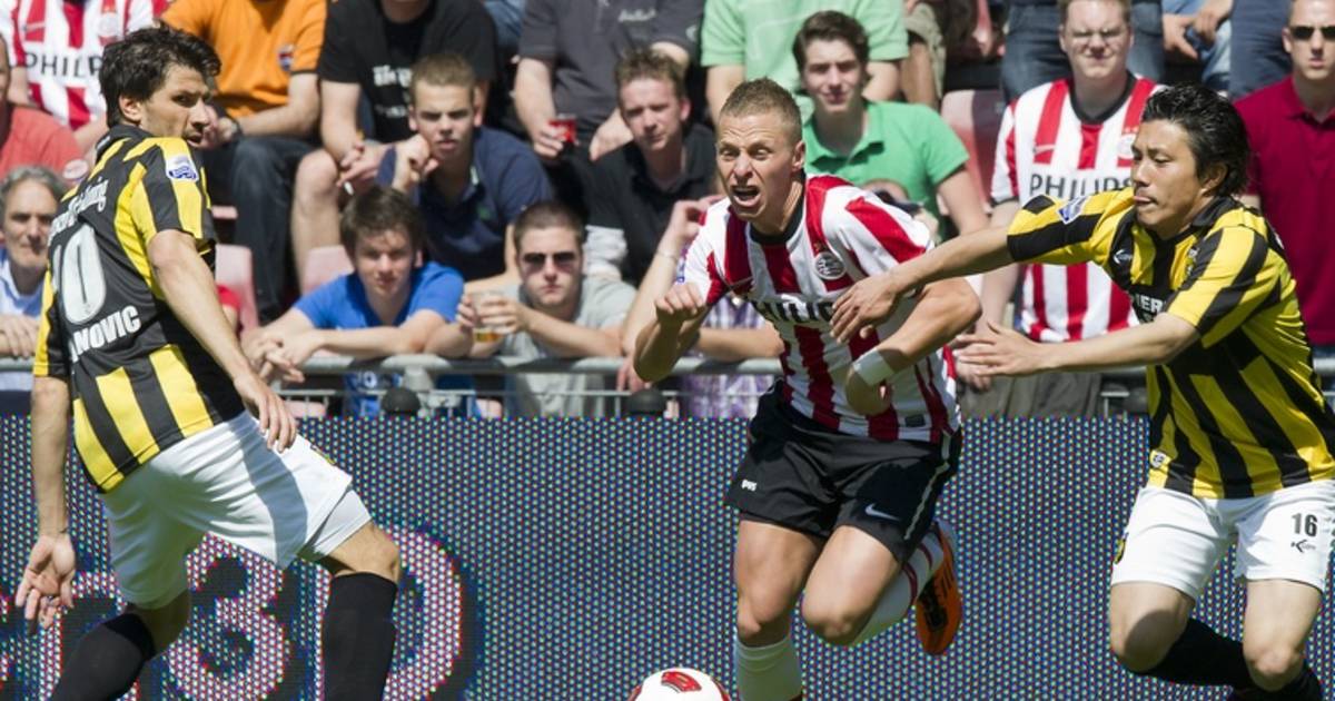 Eredivisie gaat tussen Twente en Ajax; Willem II degradeert | Sport | destentor.nl