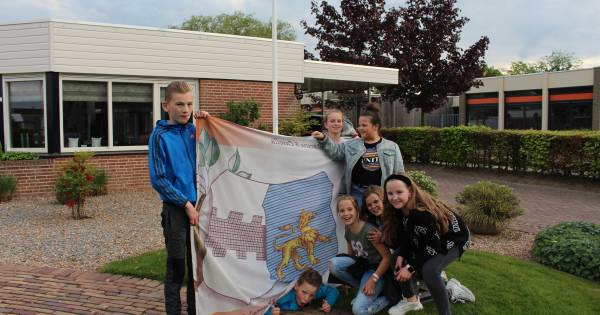 WhatsApp-speurtocht voor Koningsdag door Maren-Kessel | Oss eo - BD.nl