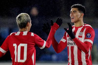 Jong PSV klopt TOP Oss en klimt naar vijfde plaats