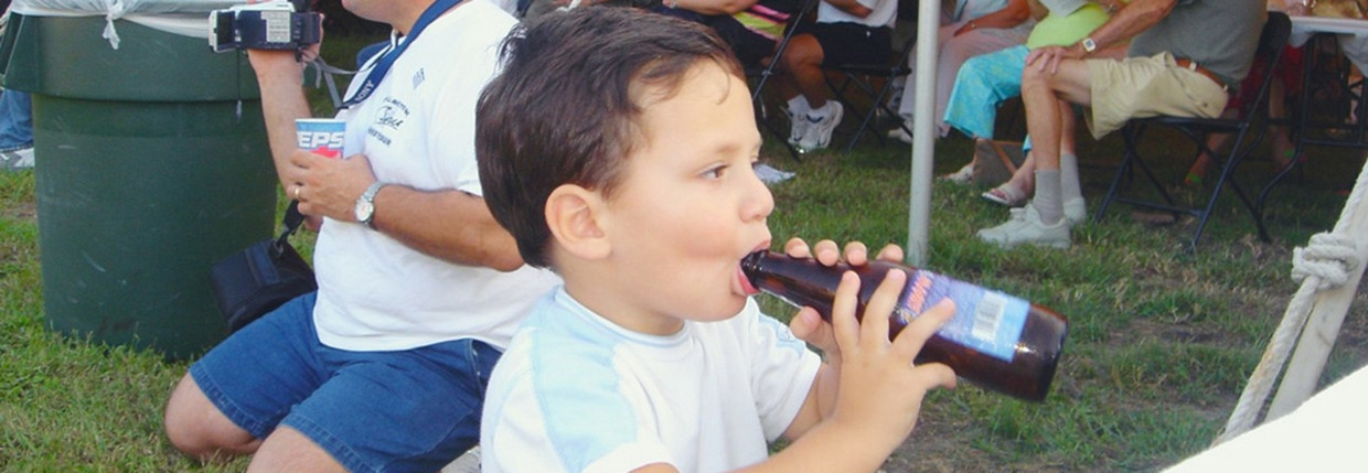 Mag Je Je Kind Een Alcoholvrij Biertje Geven Volgens Deze Deskundige Beter Niet Humo