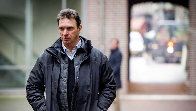 Astrid Holleeder Schrijft Geheim Boek Over Terreur Van Haar Broer Trouw