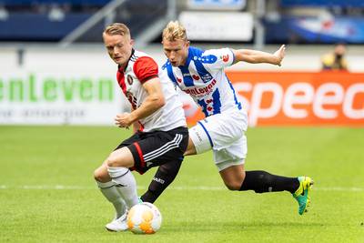 Malacia helpt Larsson aan goedkope assist
