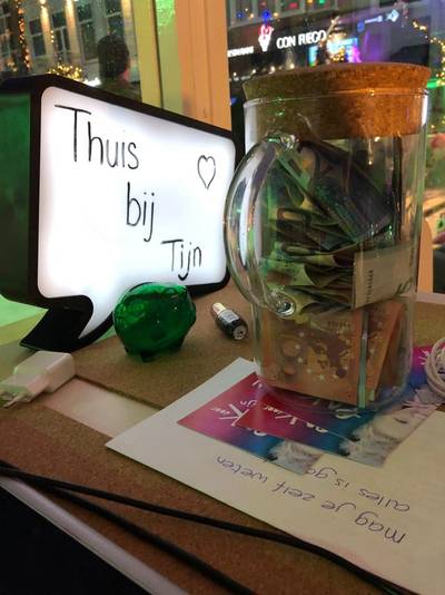 Ook tijdens kerst wordt er gelakt voor Tijn: 'Ik wil iets doen voor het menneke'