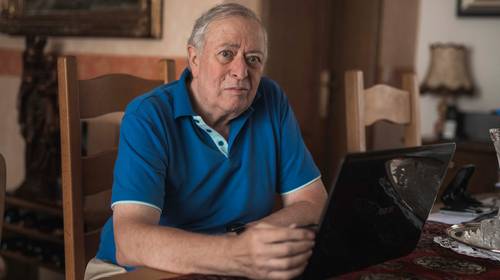Willy (70) richtte veelbesproken Facebookgroep voor politie op