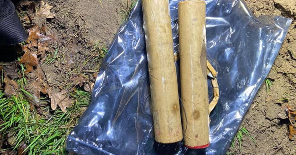 Vuurwerkbom gevonden in water #Breda, EOD brengt pakket tot ontploffing.