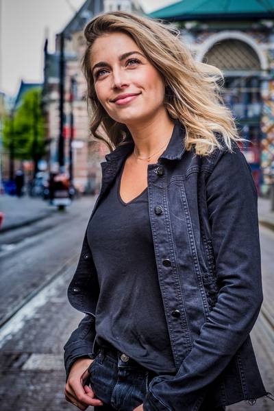 Lezers mannenblad vinden Shelly Sterk mooiste vrouw van Nederland