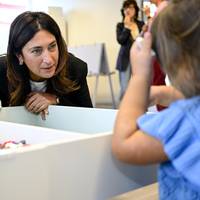 Het foute signaal van onderwijsminister Demir