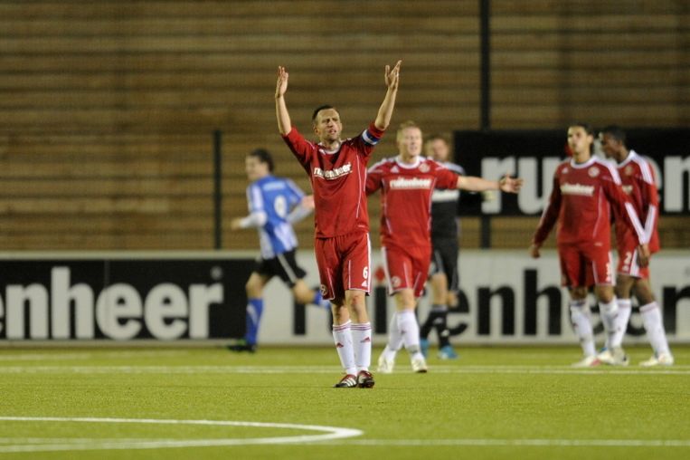 Eindhoven zegeviert bij Almere City | Het Parool