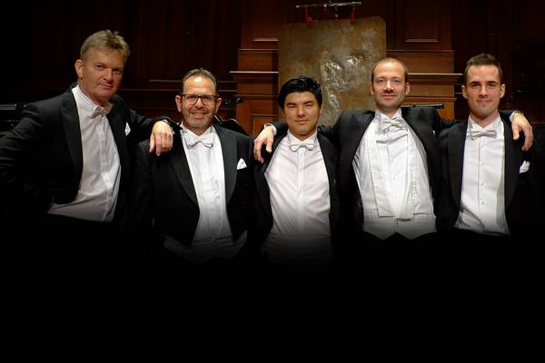 Close Up: de Koninklijke Republiek