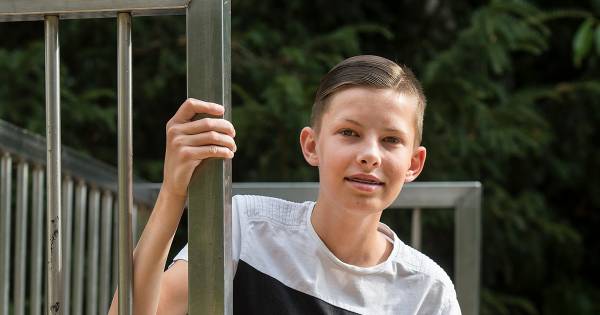 Vlogger Jarne uit Teteringen is 15 en is nu al politiek actief
