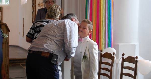 Doodzieke Jayden (10) krijgt sprookjeshuwelijk met oppas in Middelbeers