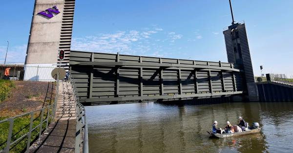 Waterschap schrapt oefening Kromme Nol vanwege coronavirus | Waalwijk, Heusden eo - BD.nl