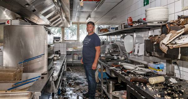 Peter was met gezin weg toen hij dramatisch telefoontje kreeg over brand in zijn Lichtmis: 'Het is v