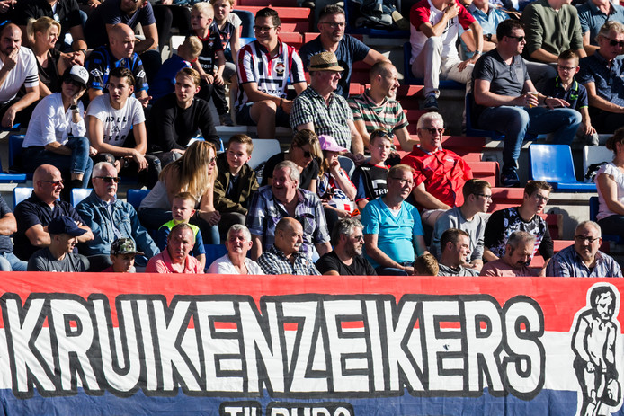 Supporters en sponsors Willem II geven kaartjes aan 'arme ...