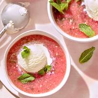Absolute showstopper: zoete watermeloen-gazpacho 