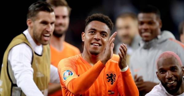 Oranje Zet Jeugdige Energie Om In Volwassen Prestatie Nederlands Voetbal Ad Nl