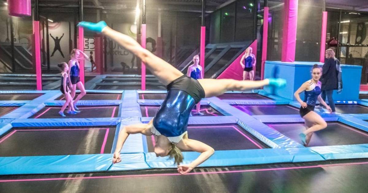 Video Proefspringen In Gloednieuw Trampolinepark Zwolle Zwolle Destentor Nl