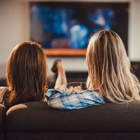 Wordt tv en internet onbetaalbaar?