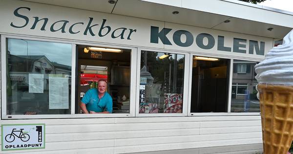 Afscheid friettent in Velp valt Udenaar André Koolen zwaar - BD.nl