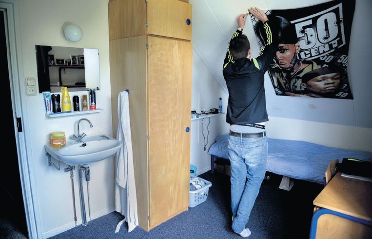 'Sluiting van De Hoenderloo Groep dupeert ruim tweehonderd kinderen' - Trouw
