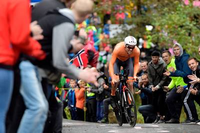 De overmacht van Tom Dumoulin in beeld
