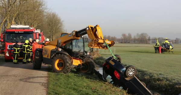 Boeren redden buurvrouw: Ze klopte op de ramen en schreeuwde om hulp - De Gelderlander