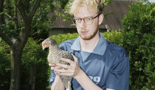 Tiktokker Timon Verbeeck debuteert als stripauteur: ‘Mijn soort humor is zó flauw dat het toch weer grappig wordt’