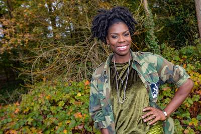 Op Tomorrowland opgepakte Imanuelle Grives zet advocaat aan de kant