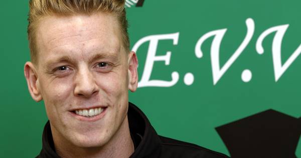 EVVC heeft zijn eigen Zlatan: 'Erin kleunen en oorlog maken. Heerlijk' - BD.nl