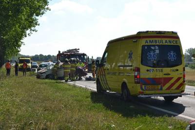 A15 tussen Ressen en Bemmel dicht na eenzijdig ongeluk