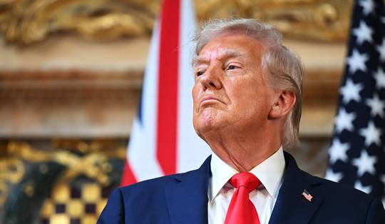 Trump: ‘Beschouw het luchtruim boven en rondom Venezuela als volledig gesloten’