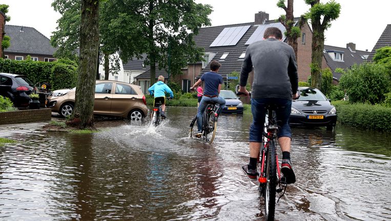Weer code geel in het oosten om onweersbuien | Trouw