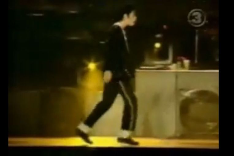 Moonwalk De Beroemdste Danspas Op Aarde De Volkskrant