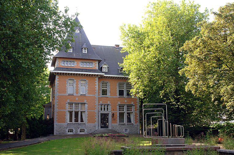Oudgemeentehuis krijgt toch brasserie Zwevegem Regio HLN
