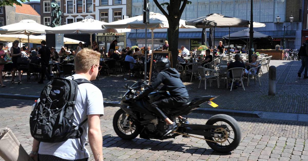 Gemeente Pollers Zijn Weg Dus Veel Minder Overlast Brullende Motoren In Centrum Dordrecht Pzc Nl