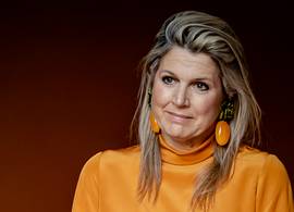 Hollands glorie: van oorbel tot pantalon, Máxima schittert in gracieuze oranje outfit