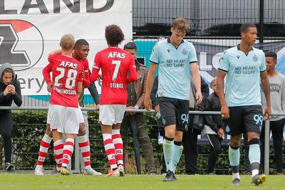 Le FC Bruges corrigé par l'AZ Alkmaar, le Standard trop inconstant