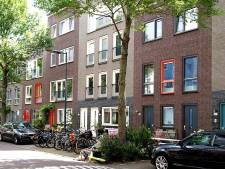 Herenhuizen oplossing bij schaarse grond: ‘Je kunt zelfs je schoonmoeder in huis nemen’