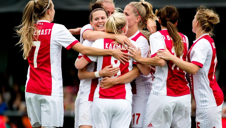 Thuiswedstrijd Ajax Vrouwen Uitverkocht Het Parool