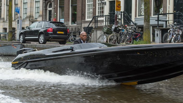 Wat maakt de grachten zo'n geliefd toneel voor actiescènes? - Volkskrant